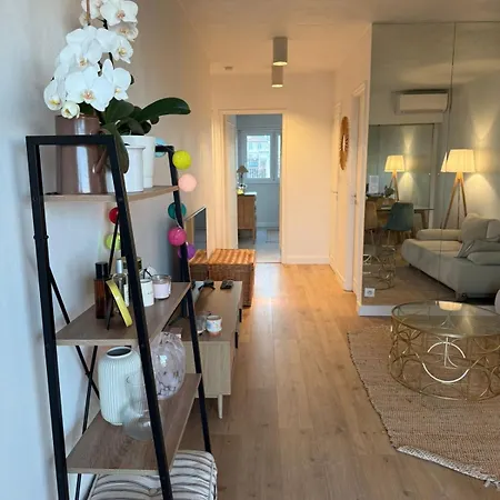 Cannes Apartment *